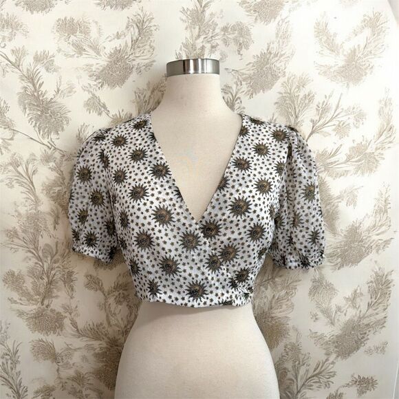 Forever 21 Zodiac Celestial Sun Star Moon Chiffon Wrap Bell Top Blouse S - Picture 1 of 7